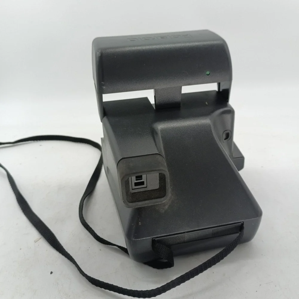 Polaroid OneStep 600 Instant Film Camera Built-in Flash Gray Vintage a3